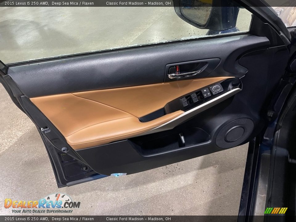 Door Panel of 2015 Lexus IS 250 AWD Photo #12