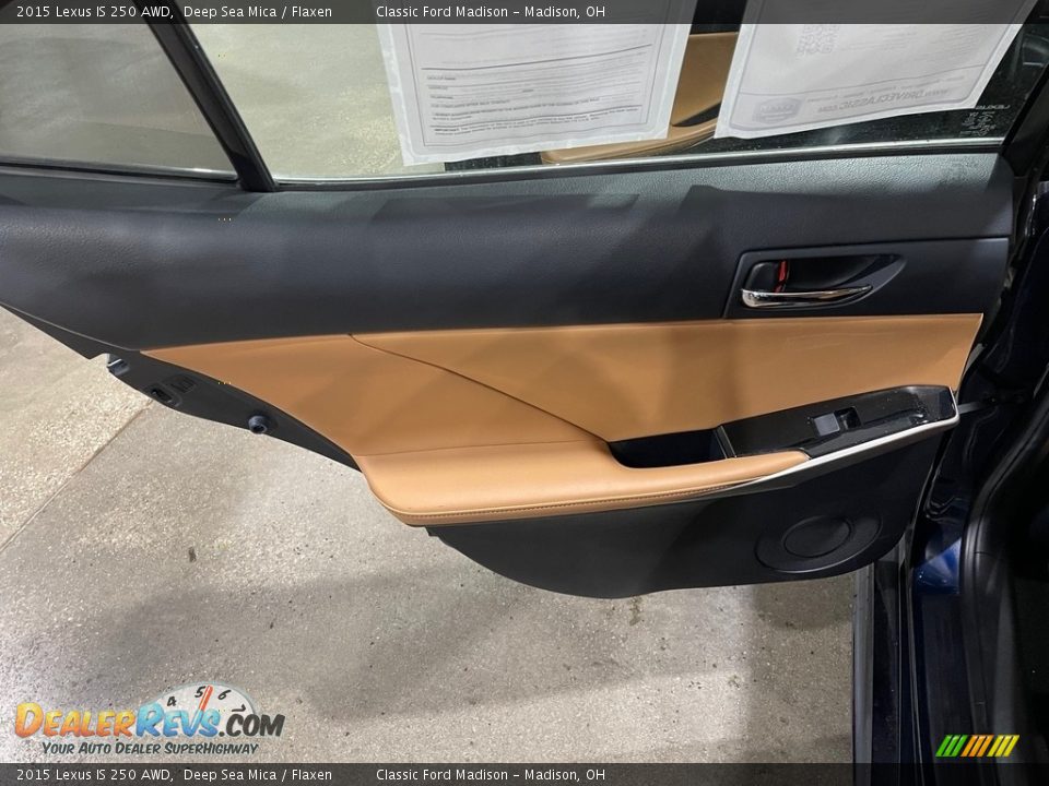 Door Panel of 2015 Lexus IS 250 AWD Photo #15