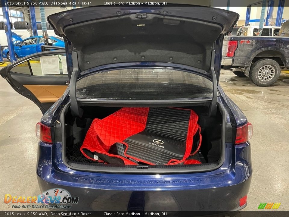 2015 Lexus IS 250 AWD Trunk Photo #16