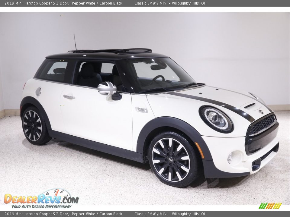 2019 Mini Hardtop Cooper S 2 Door Pepper White / Carbon Black Photo #1