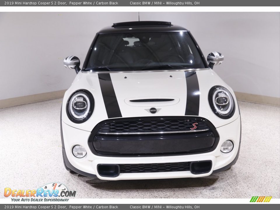 2019 Mini Hardtop Cooper S 2 Door Pepper White / Carbon Black Photo #2