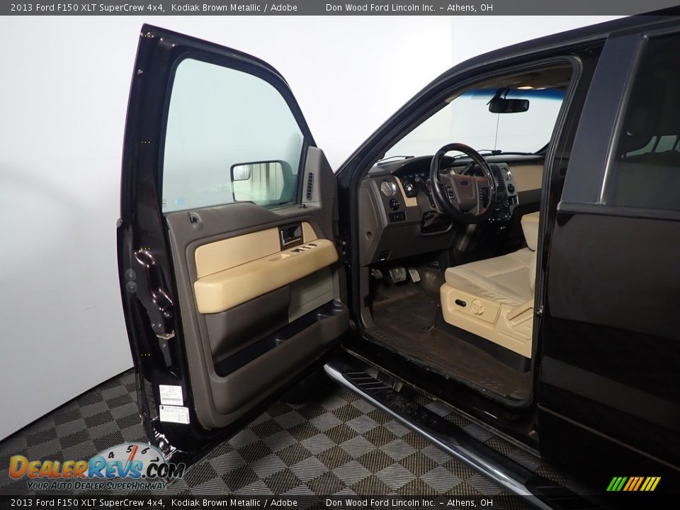 2013 Ford F150 XLT SuperCrew 4x4 Kodiak Brown Metallic / Adobe Photo #18