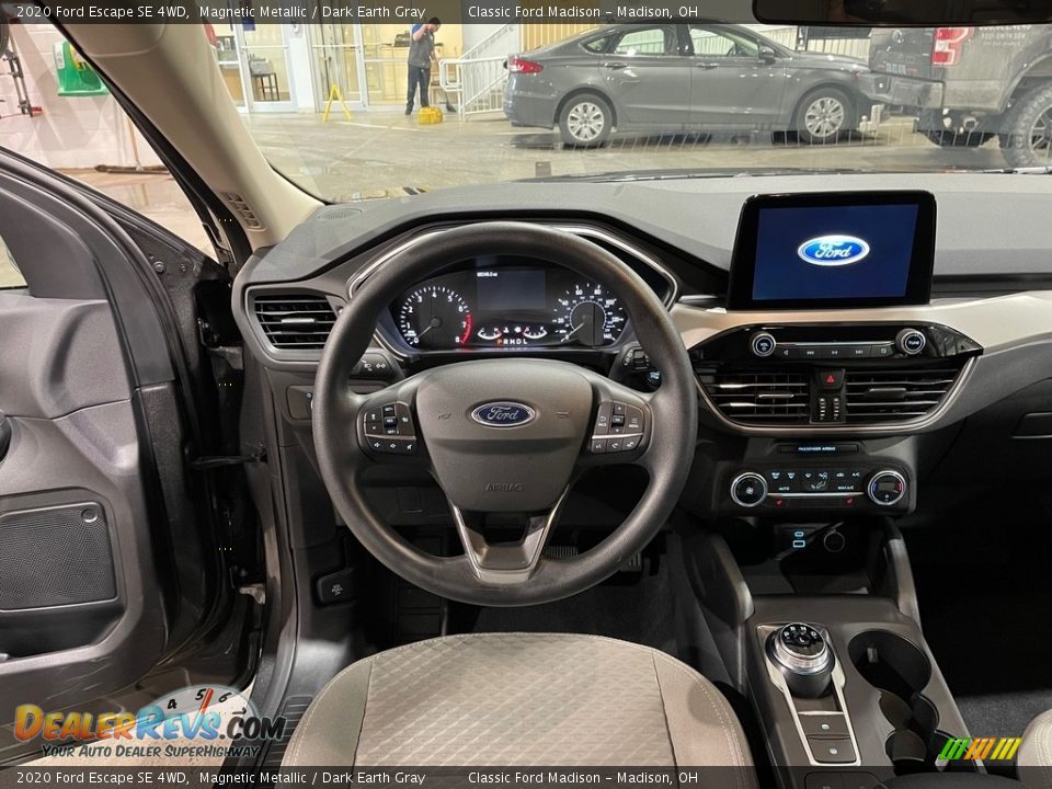 2020 Ford Escape SE 4WD Magnetic Metallic / Dark Earth Gray Photo #9