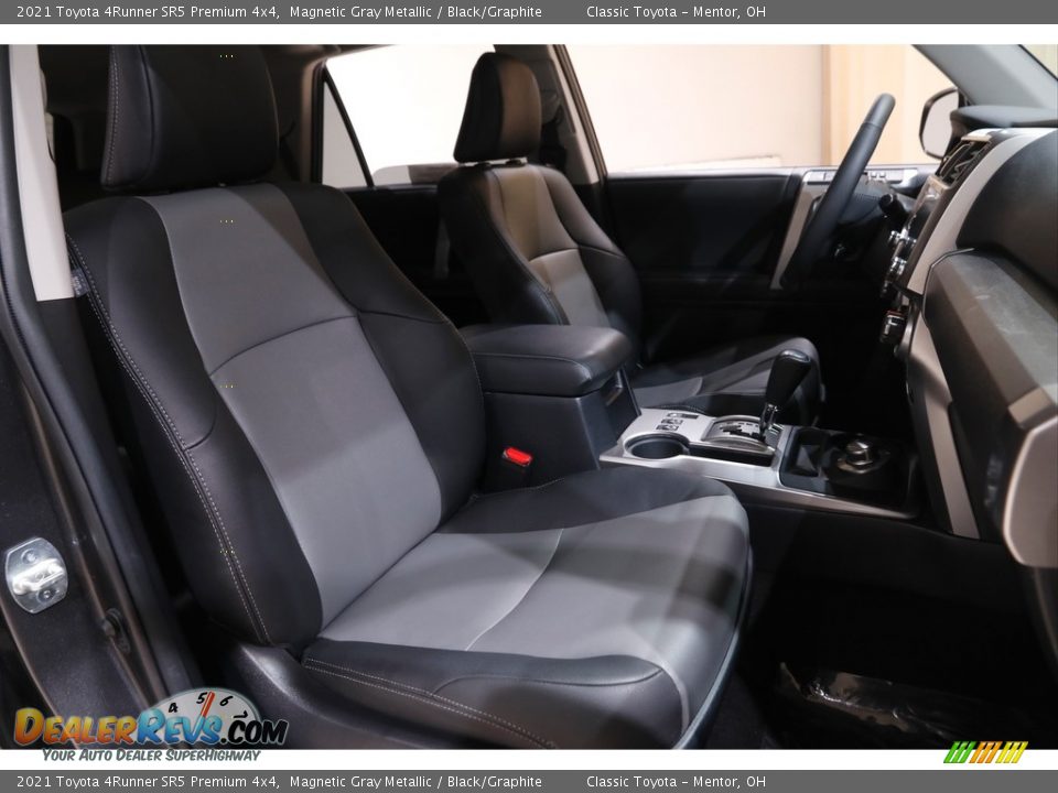 Front Seat of 2021 Toyota 4Runner SR5 Premium 4x4 Photo #16