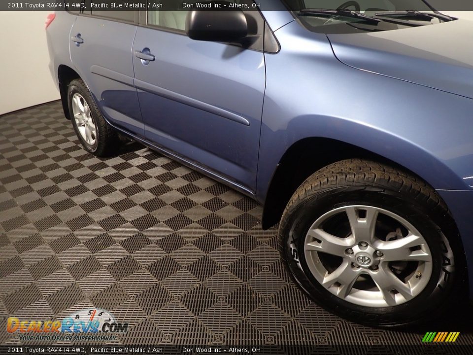 2011 Toyota RAV4 I4 4WD Pacific Blue Metallic / Ash Photo #5
