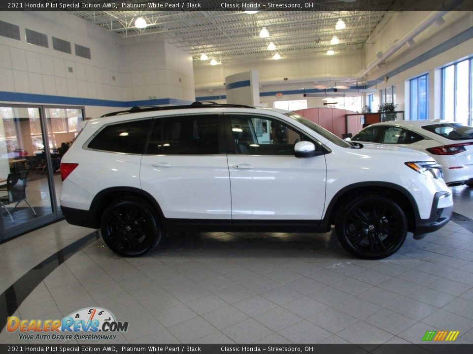 2021 Honda Pilot Special Edition AWD Platinum White Pearl / Black Photo #4