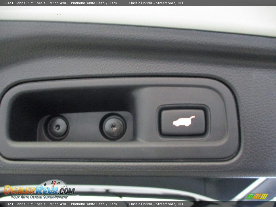 2021 Honda Pilot Special Edition AWD Platinum White Pearl / Black Photo #15