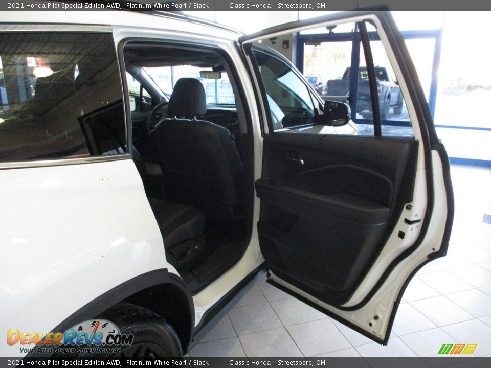 2021 Honda Pilot Special Edition AWD Platinum White Pearl / Black Photo #20