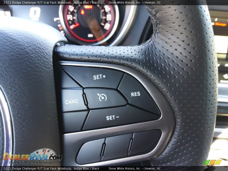 2021 Dodge Challenger R/T Scat Pack Widebody Steering Wheel Photo #18