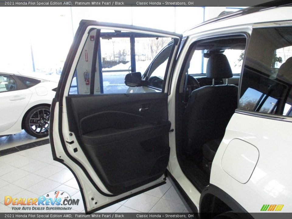 2021 Honda Pilot Special Edition AWD Platinum White Pearl / Black Photo #23