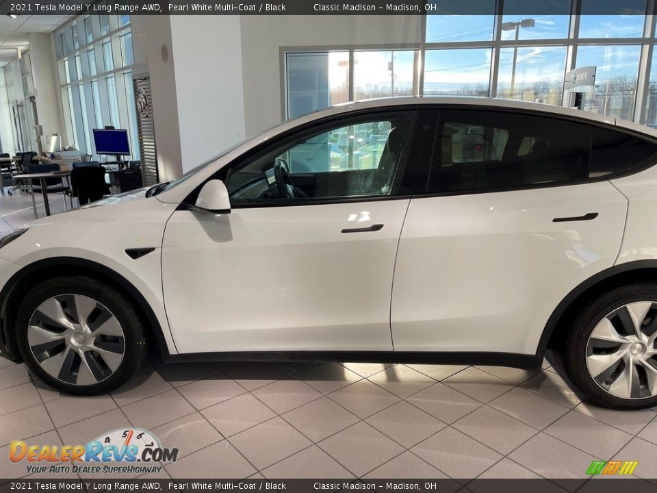 2021 Tesla Model Y Long Range AWD Pearl White Multi-Coat / Black Photo #2