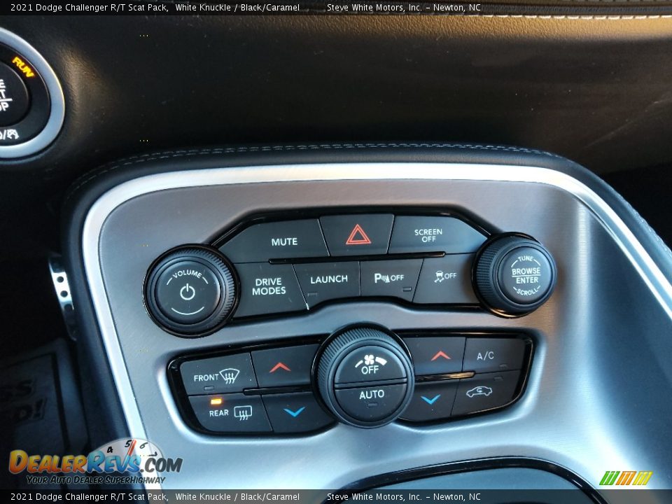 Controls of 2021 Dodge Challenger R/T Scat Pack Photo #23