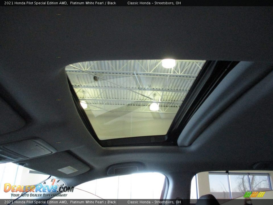2021 Honda Pilot Special Edition AWD Platinum White Pearl / Black Photo #30
