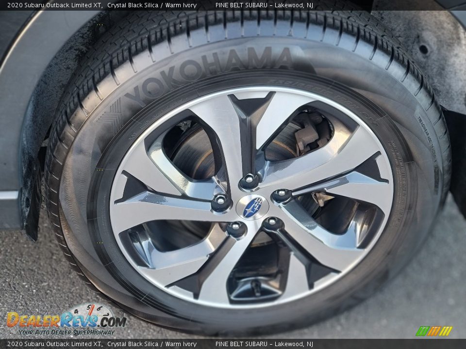 2020 Subaru Outback Limited XT Crystal Black Silica / Warm Ivory Photo #31
