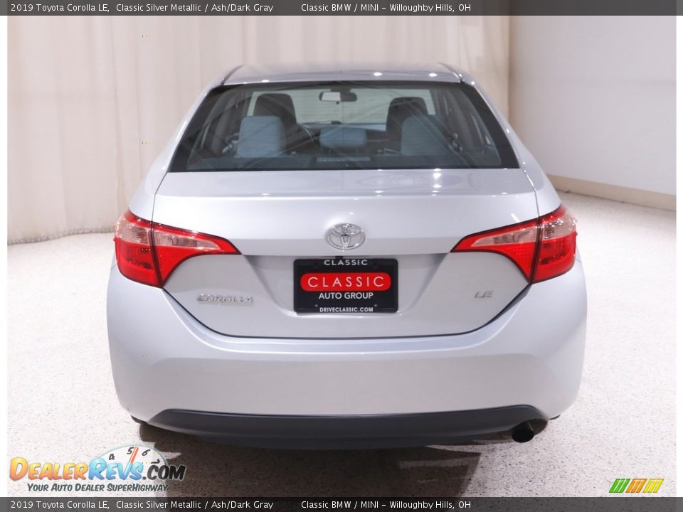 2019 Toyota Corolla LE Classic Silver Metallic / Ash/Dark Gray Photo #17