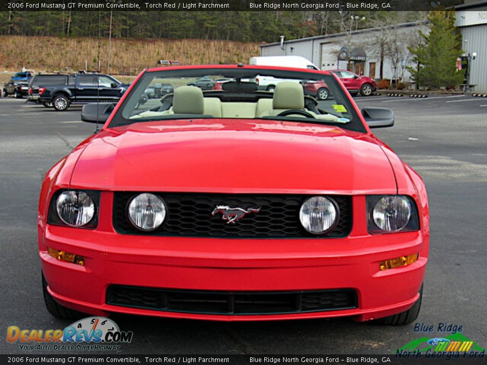 2006 Ford Mustang GT Premium Convertible Torch Red / Light Parchment Photo #8