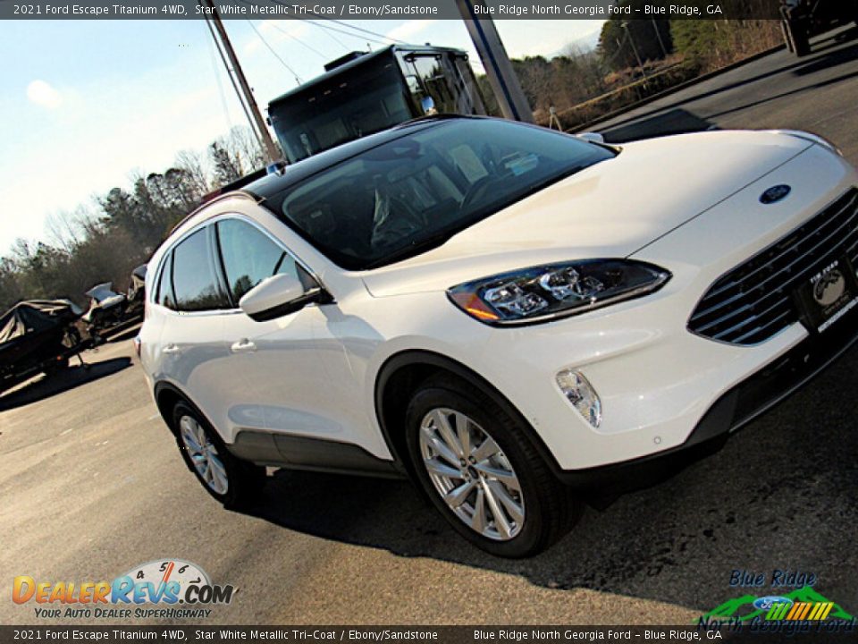 2021 Ford Escape Titanium 4WD Star White Metallic Tri-Coat / Ebony/Sandstone Photo #27