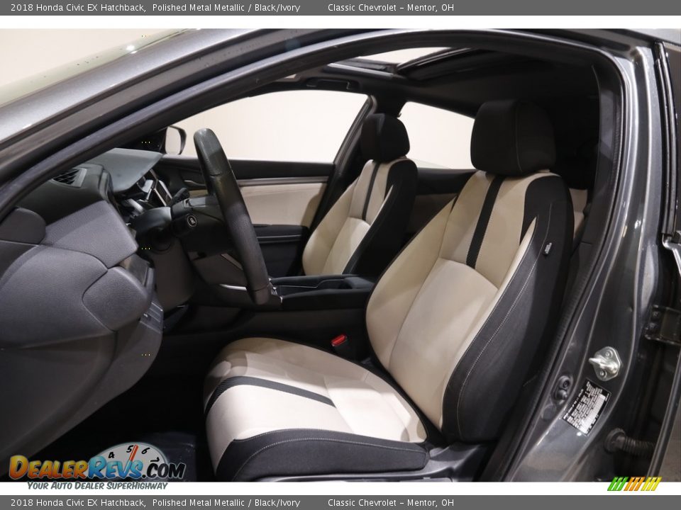 2018 Honda Civic EX Hatchback Polished Metal Metallic / Black/Ivory Photo #5