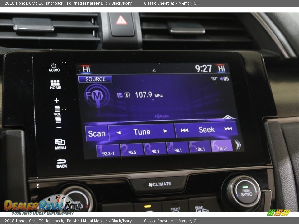 2018 Honda Civic EX Hatchback Polished Metal Metallic / Black/Ivory Photo #10