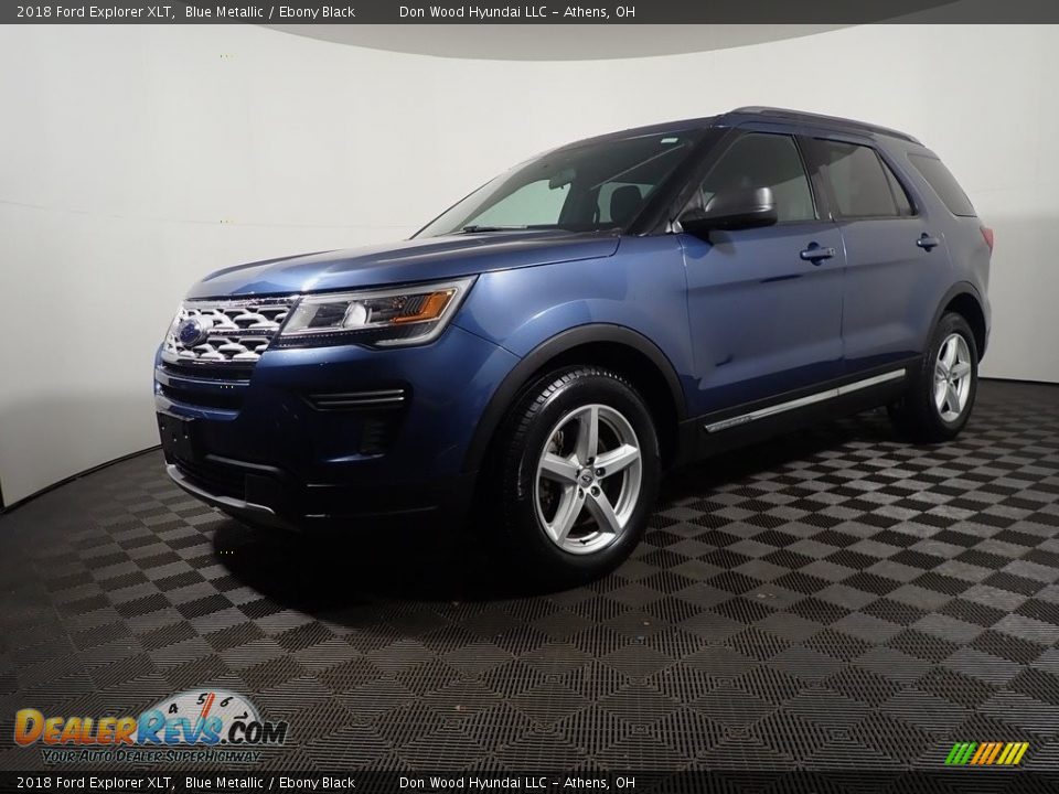 2018 Ford Explorer XLT Blue Metallic / Ebony Black Photo #8