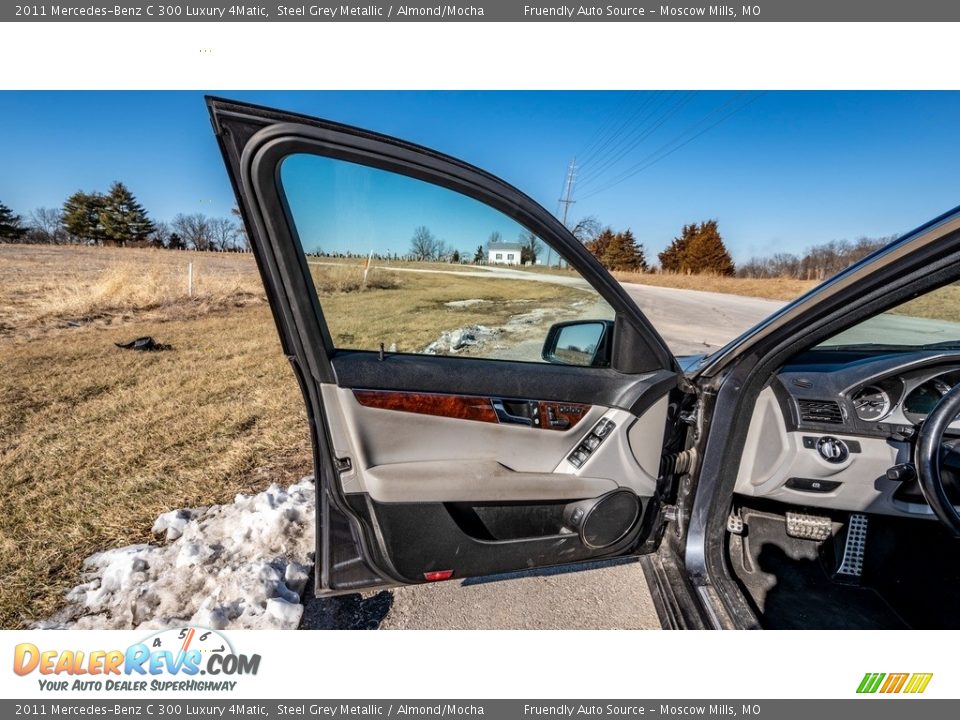 2011 Mercedes-Benz C 300 Luxury 4Matic Steel Grey Metallic / Almond/Mocha Photo #20