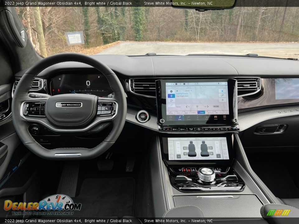 Dashboard of 2022 Jeep Grand Wagoneer Obsidian 4x4 Photo #32