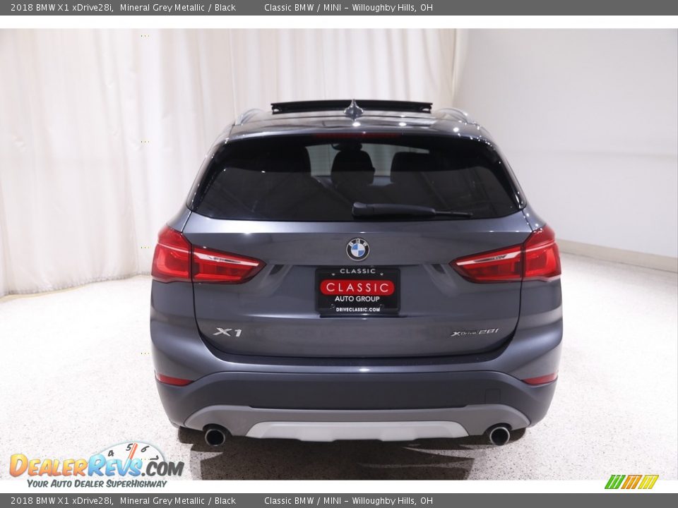 2018 BMW X1 xDrive28i Mineral Grey Metallic / Black Photo #19