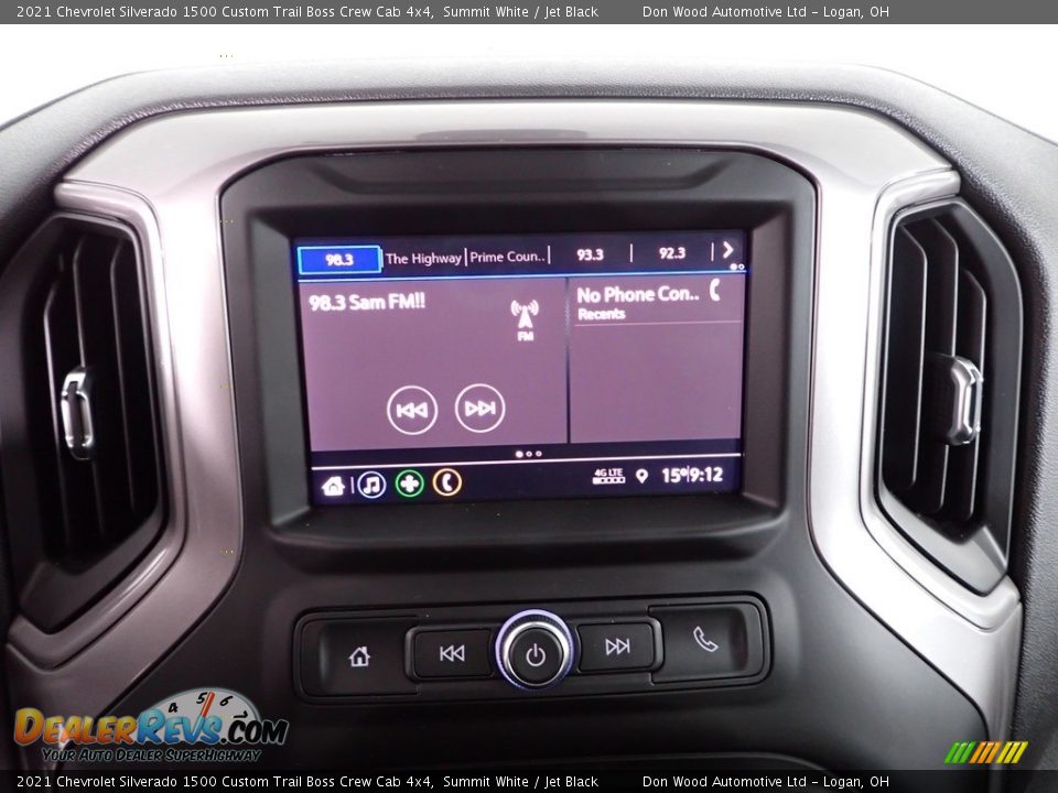 2021 Chevrolet Silverado 1500 Custom Trail Boss Crew Cab 4x4 Summit White / Jet Black Photo #3