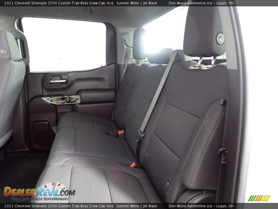 2021 Chevrolet Silverado 1500 Custom Trail Boss Crew Cab 4x4 Summit White / Jet Black Photo #30