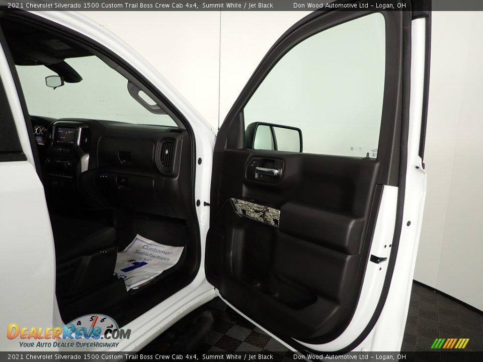 2021 Chevrolet Silverado 1500 Custom Trail Boss Crew Cab 4x4 Summit White / Jet Black Photo #32