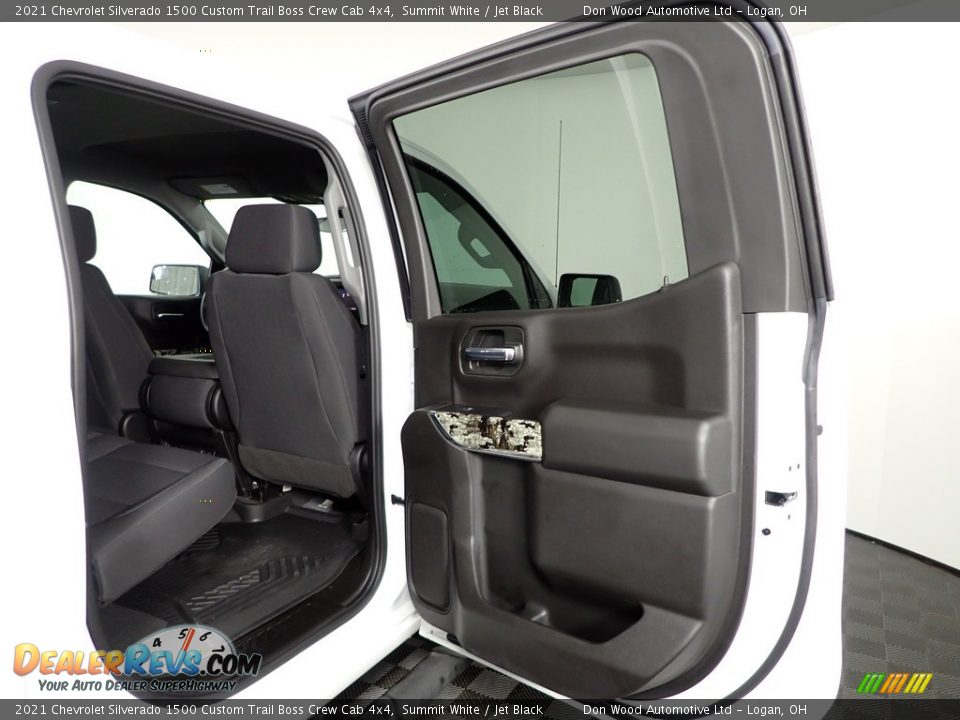 2021 Chevrolet Silverado 1500 Custom Trail Boss Crew Cab 4x4 Summit White / Jet Black Photo #35
