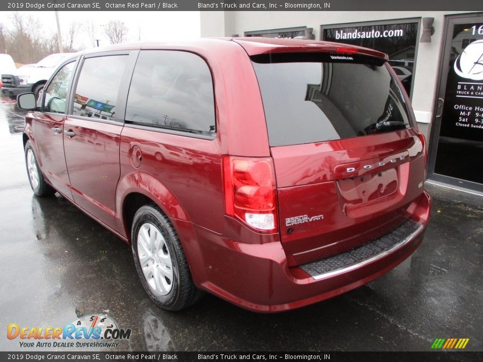 2019 Dodge Grand Caravan SE Octane Red Pearl / Black Photo #3