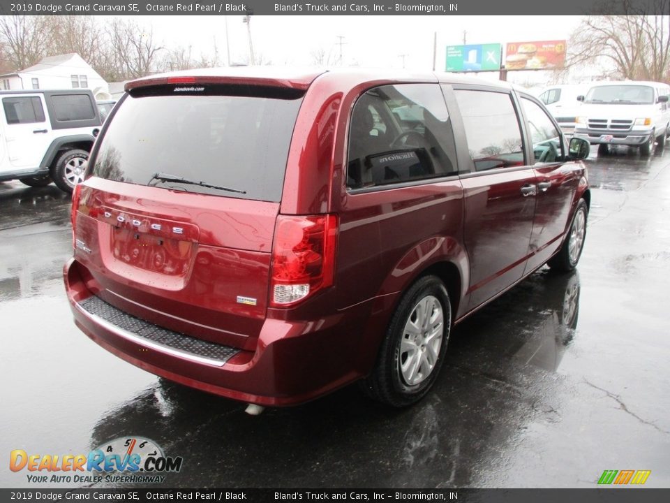 2019 Dodge Grand Caravan SE Octane Red Pearl / Black Photo #4