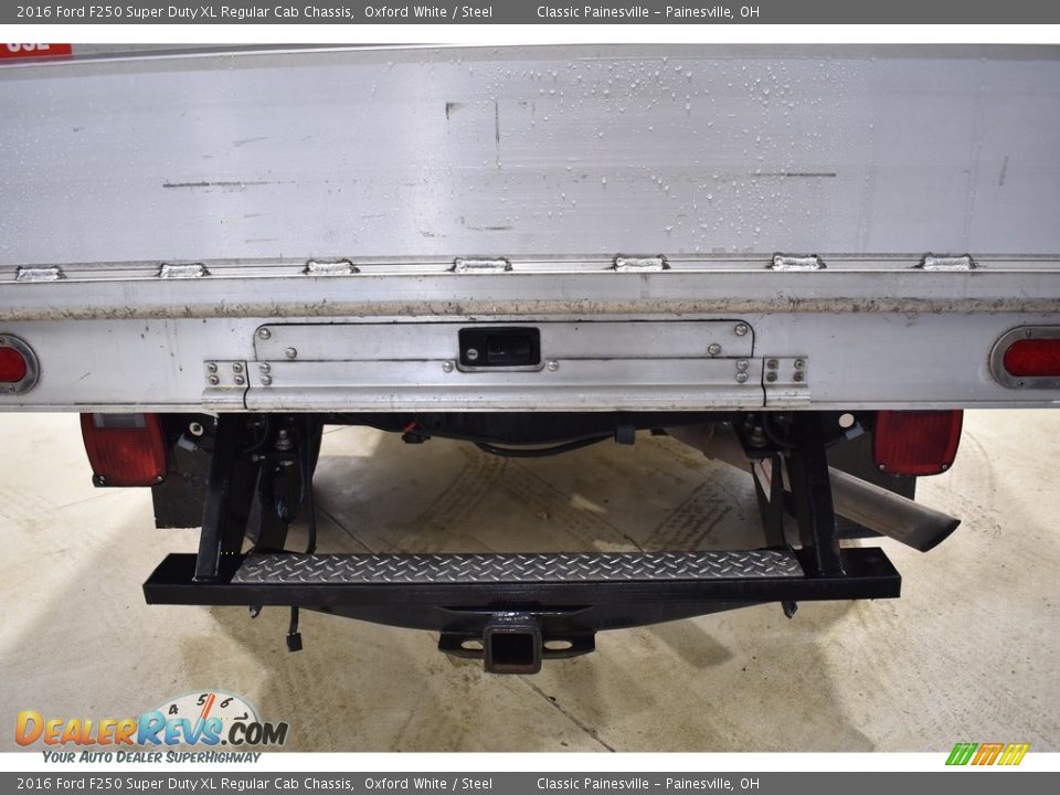 2016 Ford F250 Super Duty XL Regular Cab Chassis Oxford White / Steel Photo #7