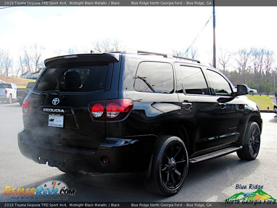 2019 Toyota Sequoia TRD Sport 4x4 Midnight Black Metallic / Black Photo #5