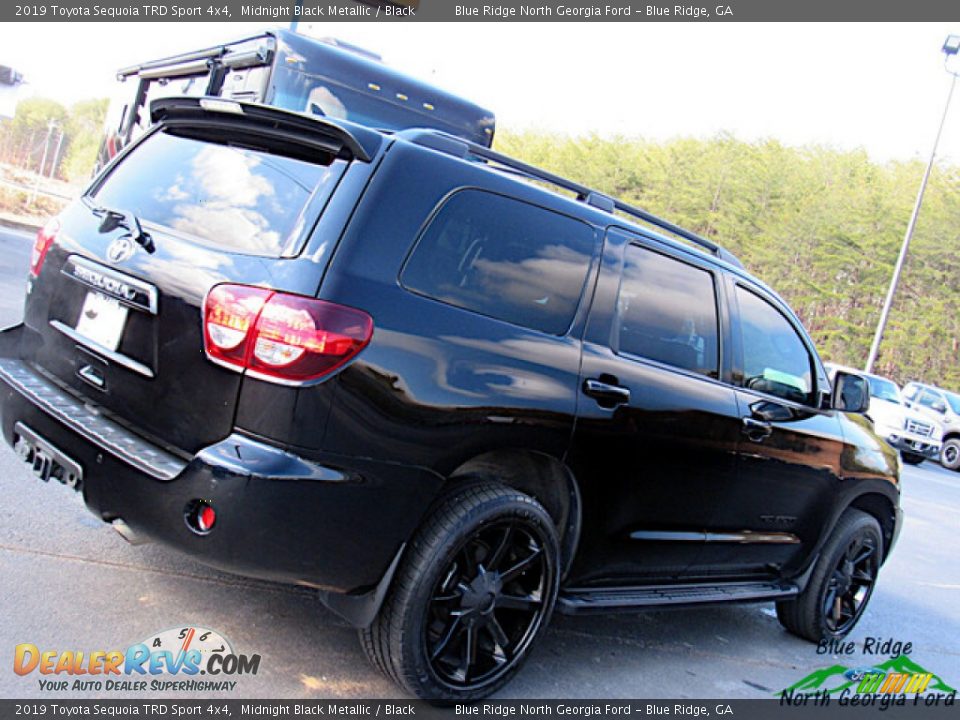 2019 Toyota Sequoia TRD Sport 4x4 Midnight Black Metallic / Black Photo #28