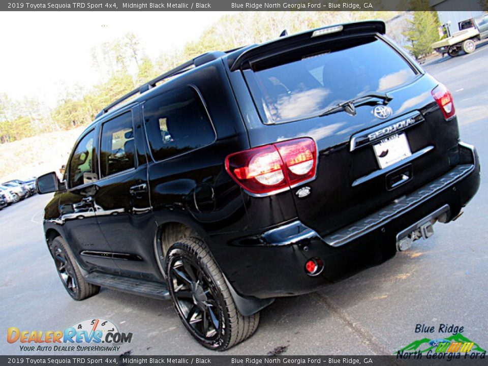 2019 Toyota Sequoia TRD Sport 4x4 Midnight Black Metallic / Black Photo #29