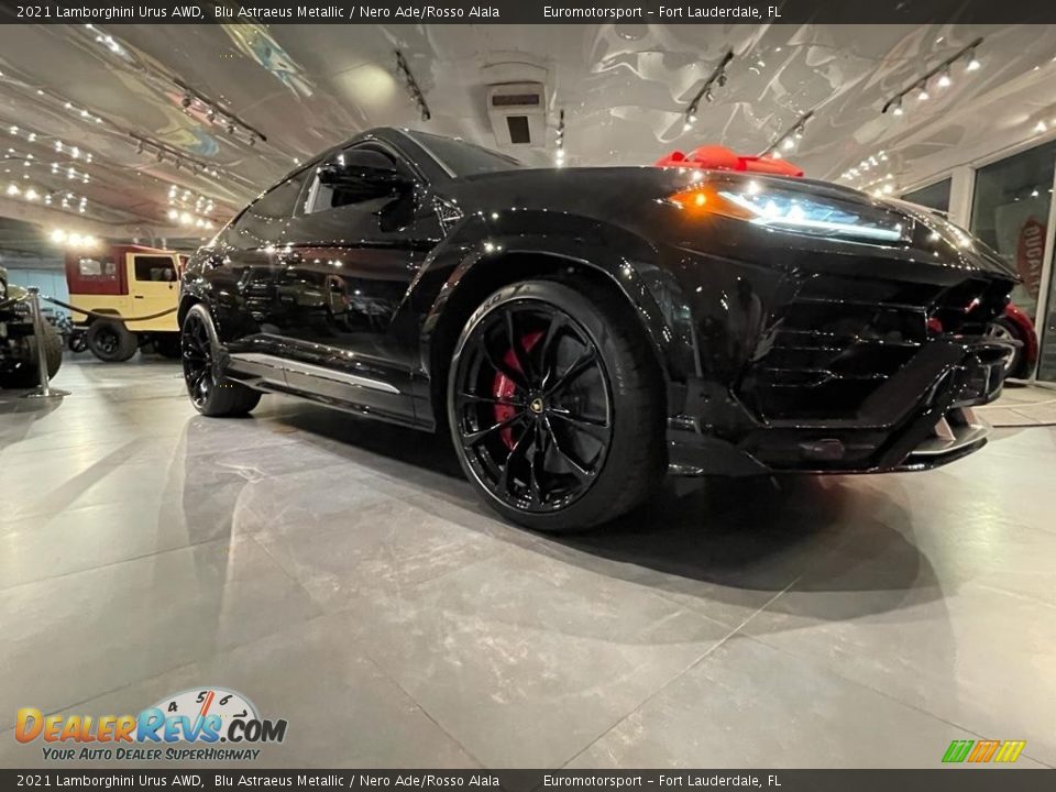 2021 Lamborghini Urus AWD Blu Astraeus Metallic / Nero Ade/Rosso Alala Photo #13