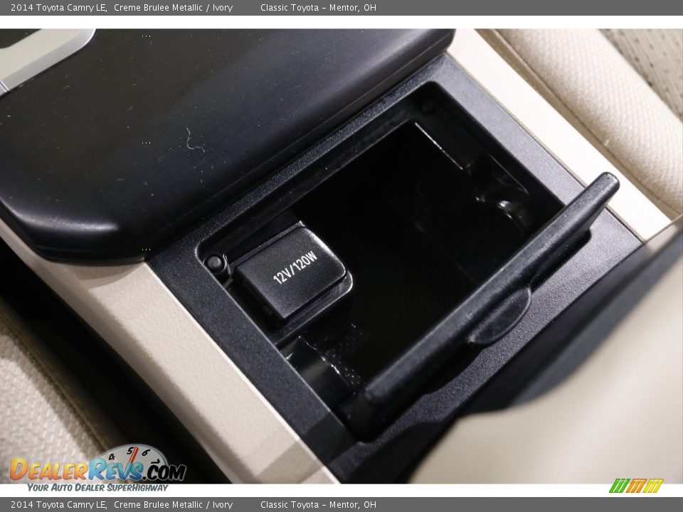 2014 Toyota Camry LE Creme Brulee Metallic / Ivory Photo #13