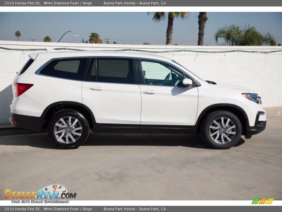 2019 Honda Pilot EX White Diamond Pearl / Beige Photo #12