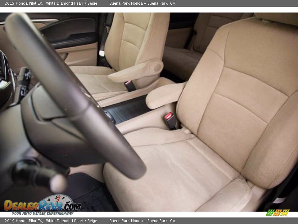 2019 Honda Pilot EX White Diamond Pearl / Beige Photo #19