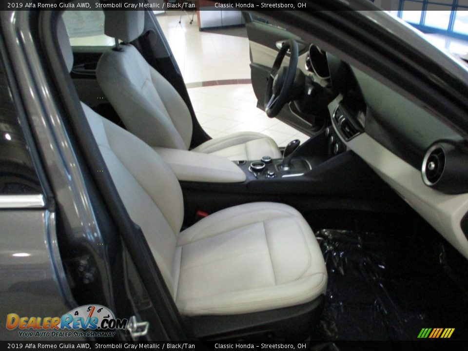 2019 Alfa Romeo Giulia AWD Stromboli Gray Metallic / Black/Tan Photo #16