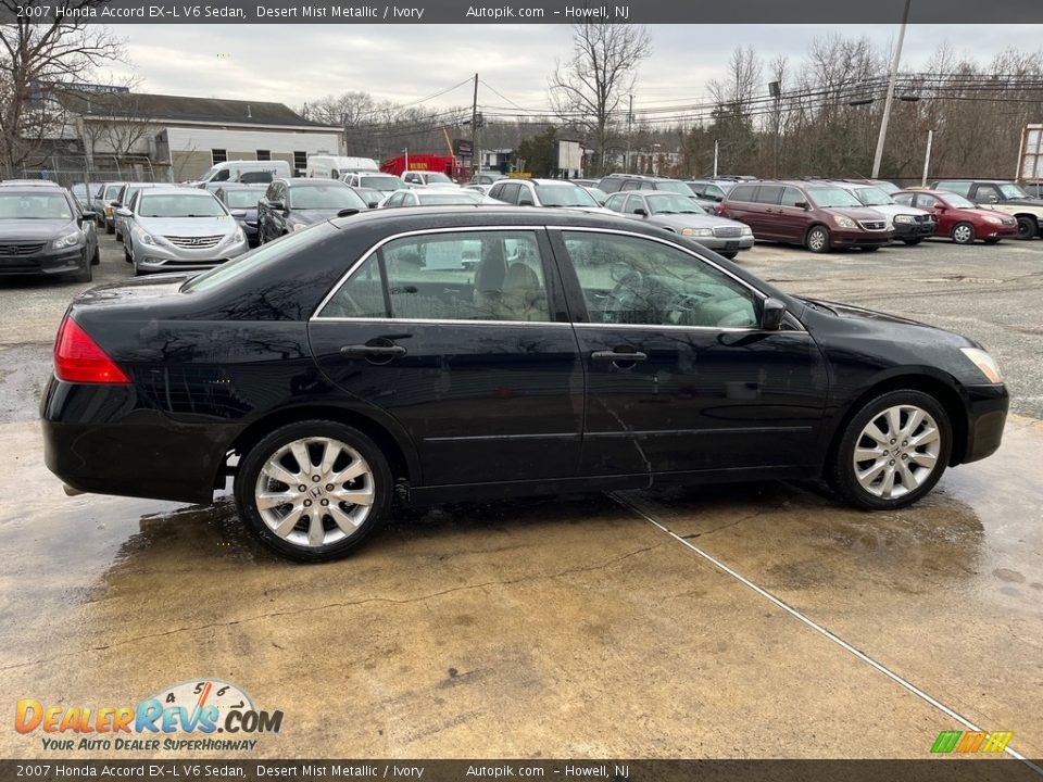 2007 Honda Accord EX-L V6 Sedan Desert Mist Metallic / Ivory Photo #9