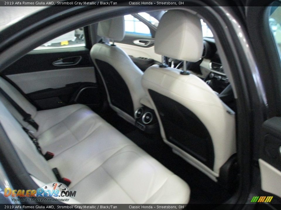 2019 Alfa Romeo Giulia AWD Stromboli Gray Metallic / Black/Tan Photo #19
