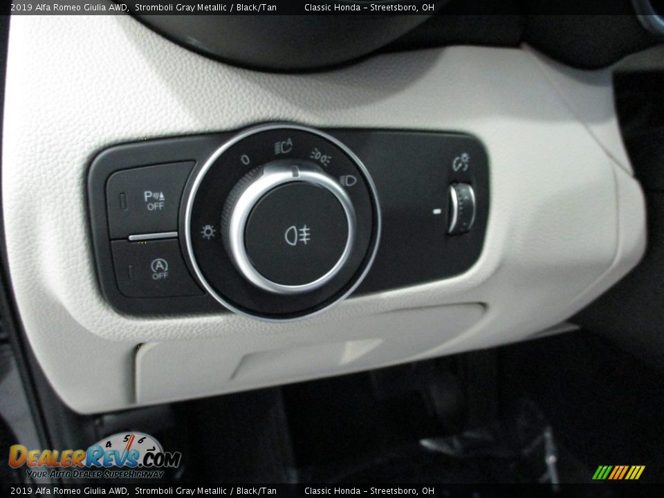 2019 Alfa Romeo Giulia AWD Stromboli Gray Metallic / Black/Tan Photo #30
