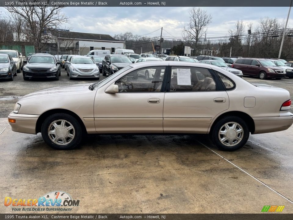 Cashmere Beige Metallic 1995 Toyota Avalon XLS Photo #4