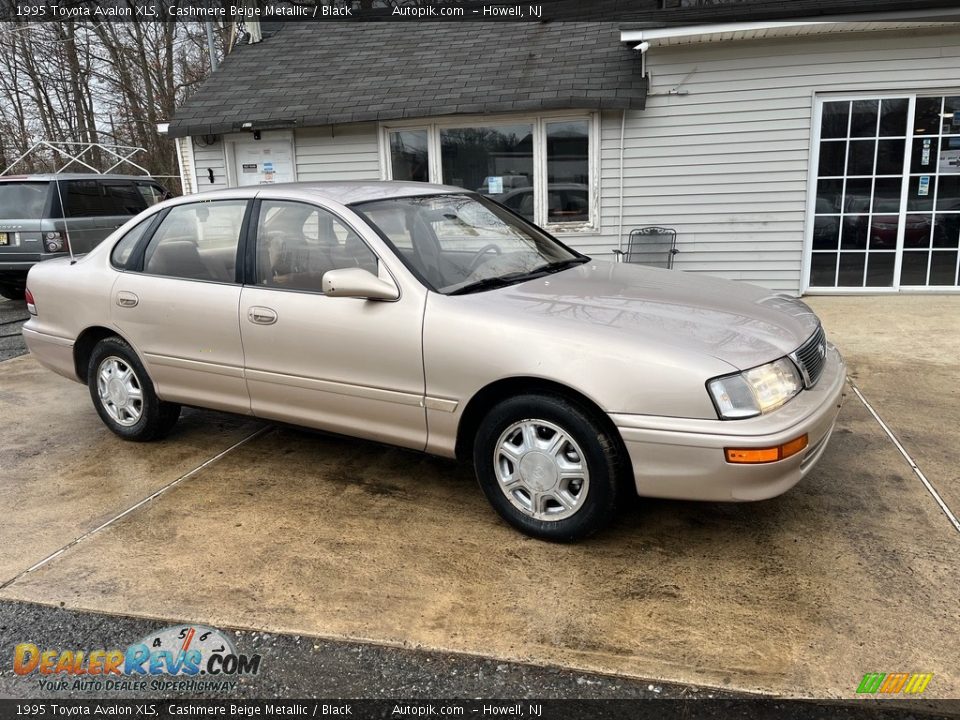 Cashmere Beige Metallic 1995 Toyota Avalon XLS Photo #10