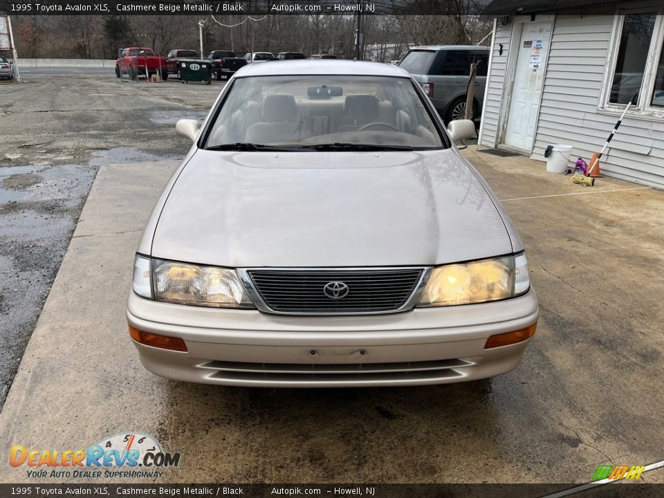 Cashmere Beige Metallic 1995 Toyota Avalon XLS Photo #11