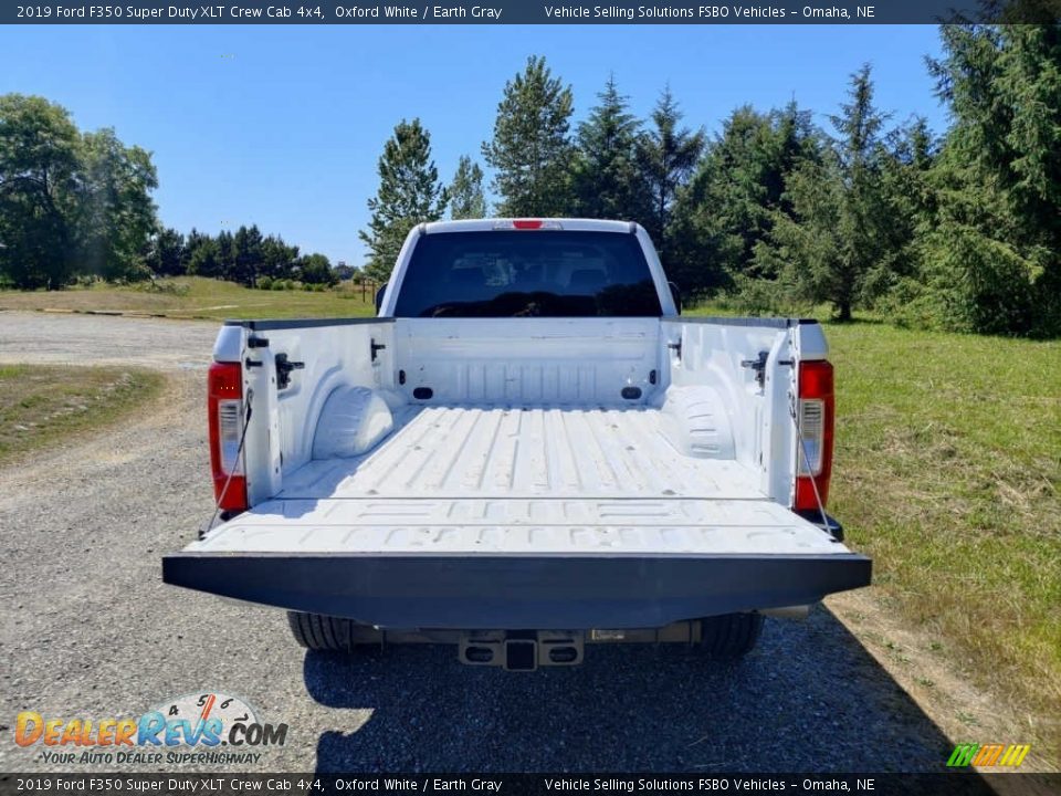 2019 Ford F350 Super Duty XLT Crew Cab 4x4 Oxford White / Earth Gray Photo #13