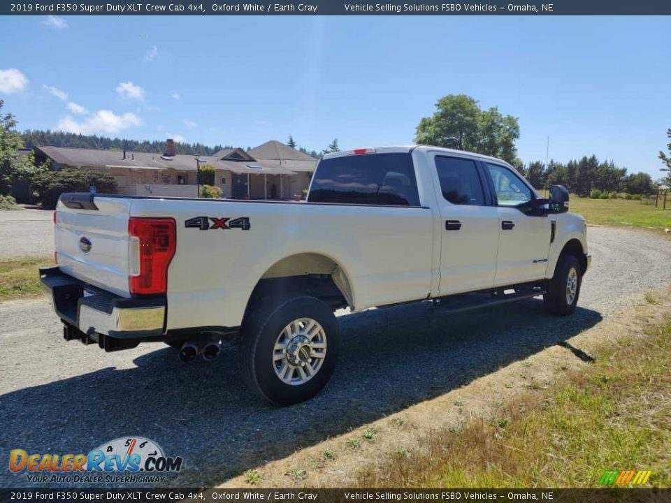 2019 Ford F350 Super Duty XLT Crew Cab 4x4 Oxford White / Earth Gray Photo #14